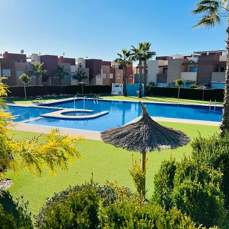 Luxe Penthouse Casa Solvino Torrevieja Apartment Exterior photo